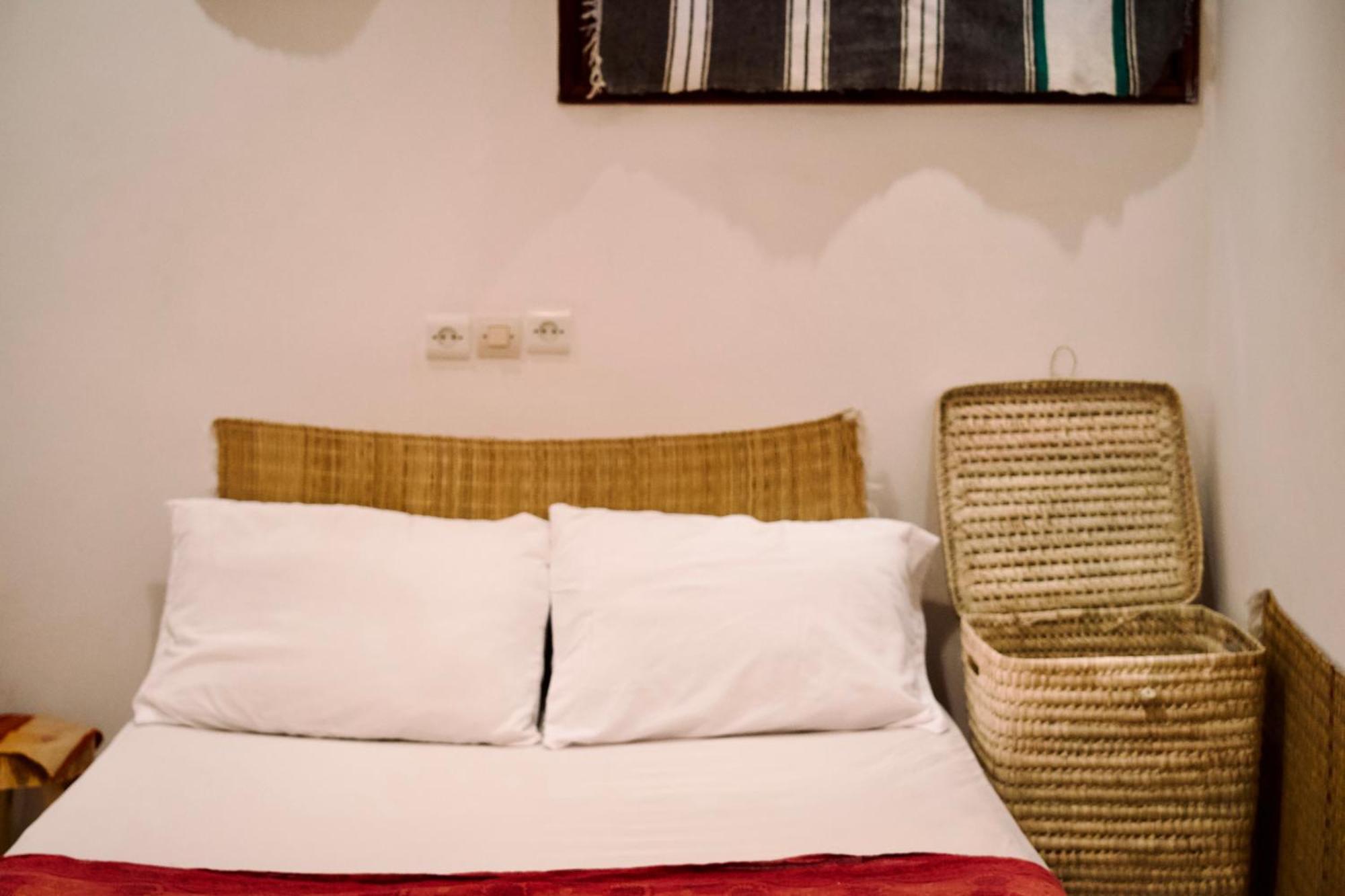 Hostel Bright Wave Surfhouse Tamraght Exterior foto